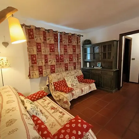 La Maison Des Guides - Trilocale A 500 Mt Dalle Piste Di Dolonne * Courmayeur