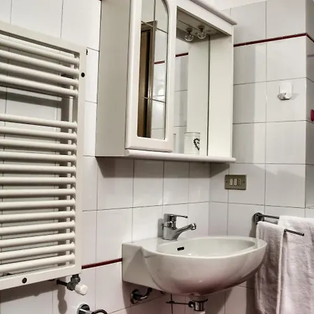 La Maison Des Guides - Trilocale A 500 Mt Dalle Piste Di Dolonne Apartment Courmayeur