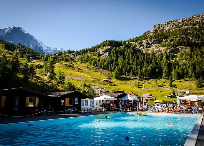 Апартаменты La Maison Des Guides - Trilocale A 500 Mt Dalle Piste Di Dolonne Курмайор