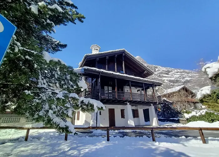La Maison Des Guides - Trilocale A 500 Mt Dalle Piste Di Dolonne Апартаменты *