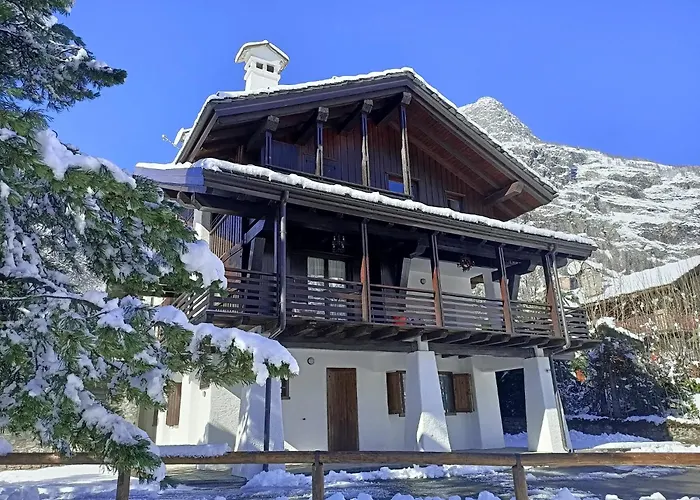 La Maison Des Guides - Trilocale A 500 Mt Dalle Piste Di Dolonne Апартаменты