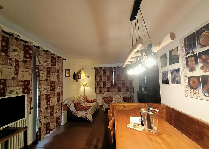 Апартаменты La Maison Des Guides - Trilocale A 500 Mt Dalle Piste Di Dolonne