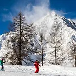 Apartament La Maison Des Guides - Trilocale A 500 Mt Dalle Piste Di Dolonne