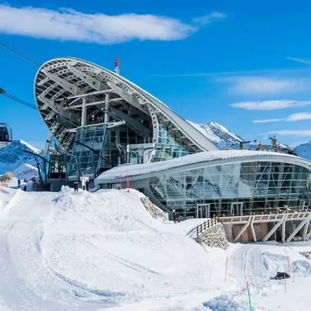La Maison Des Guides - Trilocale A 500 Mt Dalle Piste Di Dolonne Διαμέρισμα