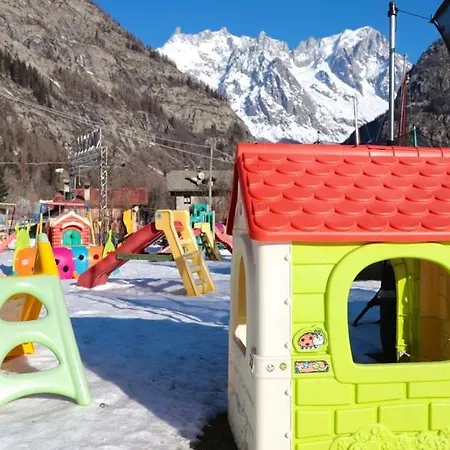 La Maison Des Guides - Trilocale A 500 Mt Dalle Piste Di Dolonne * Courmayeur
