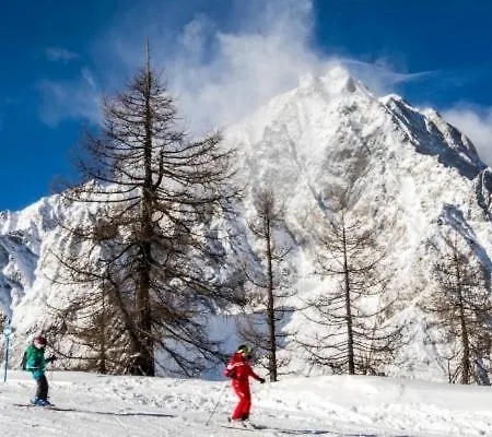Daire La Maison Des Guides - Trilocale A 500 Mt Dalle Piste Di Dolonne