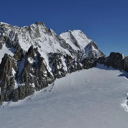 La Maison Des Guides - Trilocale A 500 Mt Dalle Piste Di Dolonne Apartman Courmayeur