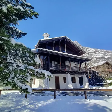 La Maison Des Guides - Trilocale A 500 Mt Dalle Piste Di Dolonne Διαμέρισμα *