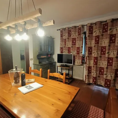 La Maison Des Guides - Trilocale A 500 Mt Dalle Piste Di Dolonne Courmayeur