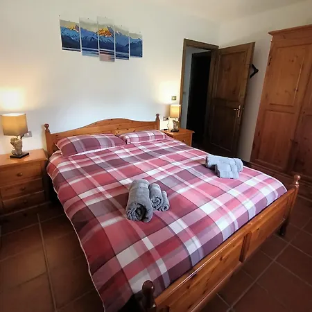 Apartment La Maison Des Guides - Trilocale A 500 Mt Dalle Piste Di Dolonne Courmayeur