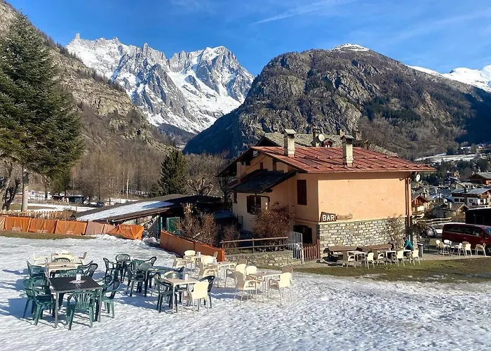 La Maison Des Guides